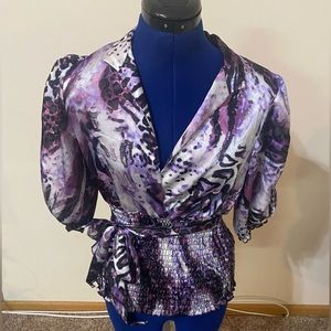 Candie’s satin printed blouse. Women’s medium. Good condition